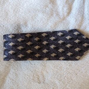 BURMA BIBAS All Silk Classic Size w/a Geometric Design Neck Tie